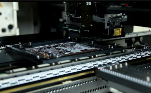 PCB板異形插件機(jī)都有哪些應(yīng)用及特點(diǎn)？