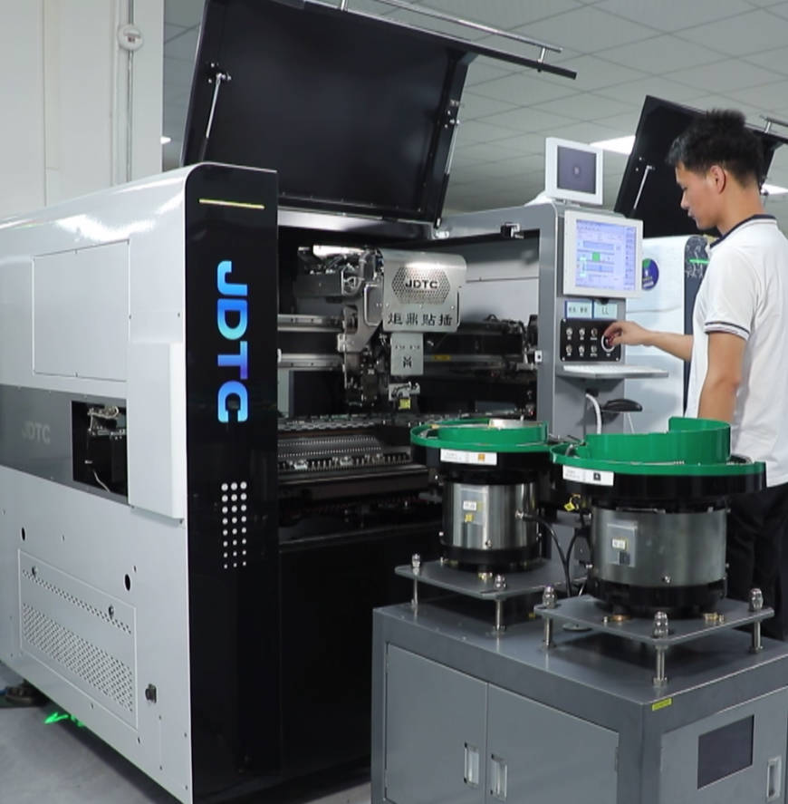 電子行業(yè)插件機安全生產(chǎn)守護高效與安全的雙重防線